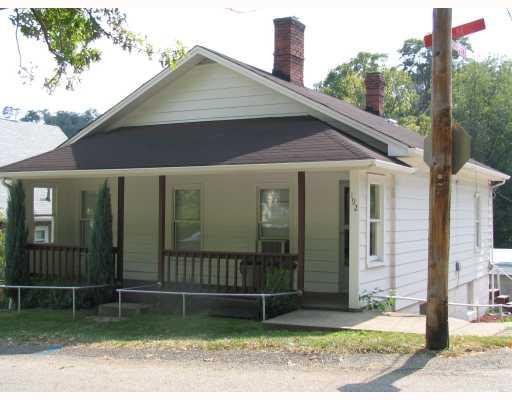192 Elm Street Washington, PA 15301 - Photo 6 of 7 Exterior Front.