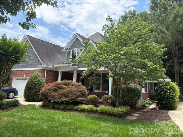 $850,000 | 19725 Hagen Knoll Drive, Davidson, NC 28036
