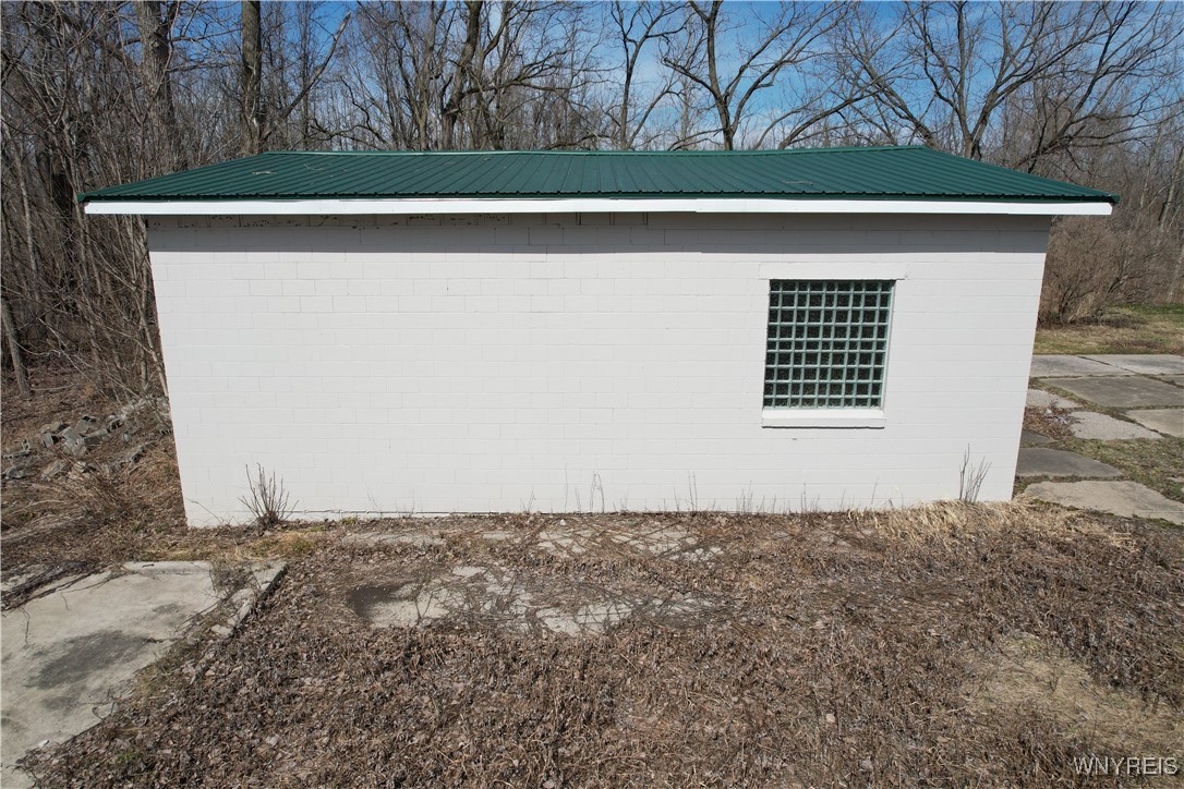 620 Pavement Road Lancaster, NY 14086 - Photo 9 of 10