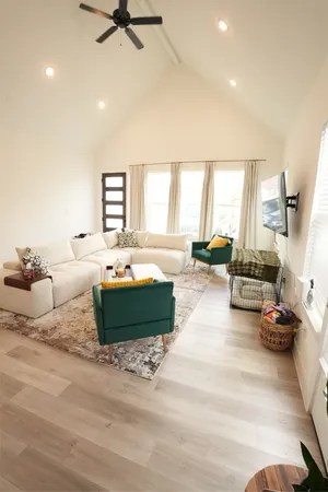 $2,050 | 2406 Mann Street, Unit D, Houston, TX 77093