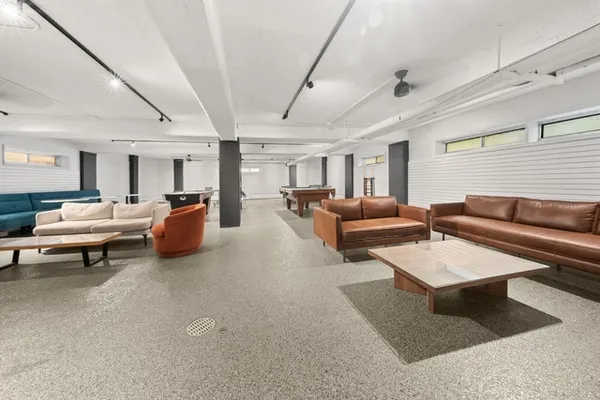 $1,675 | 4960 North Marine Drive, Unit 1412, Chicago, IL 60640