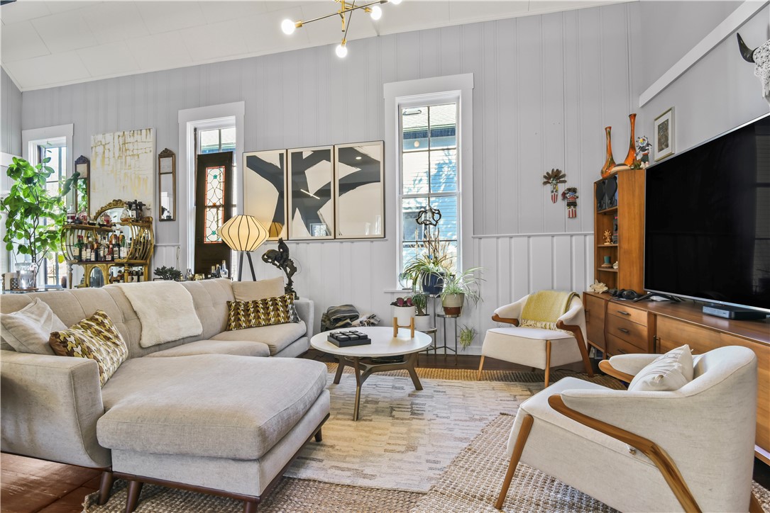 190 Hopkins Hollow Road Coventry, RI 02827 - Photo 18 of 34