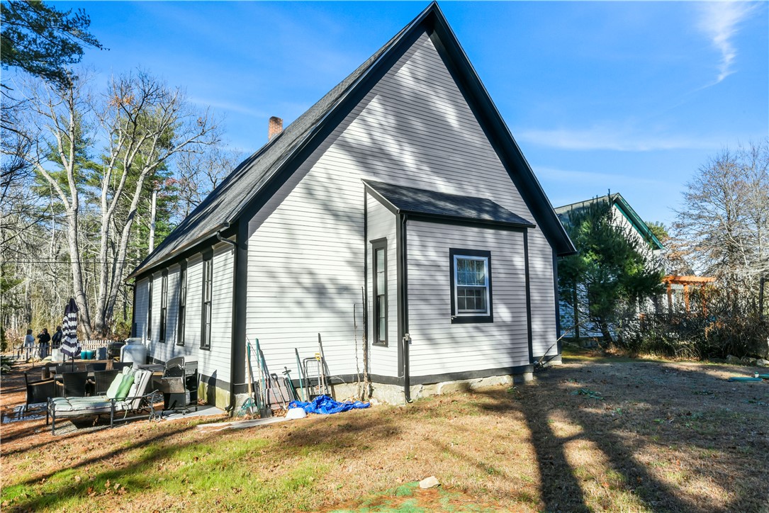 190 Hopkins Hollow Road Coventry, RI 02827 - Photo 28 of 34