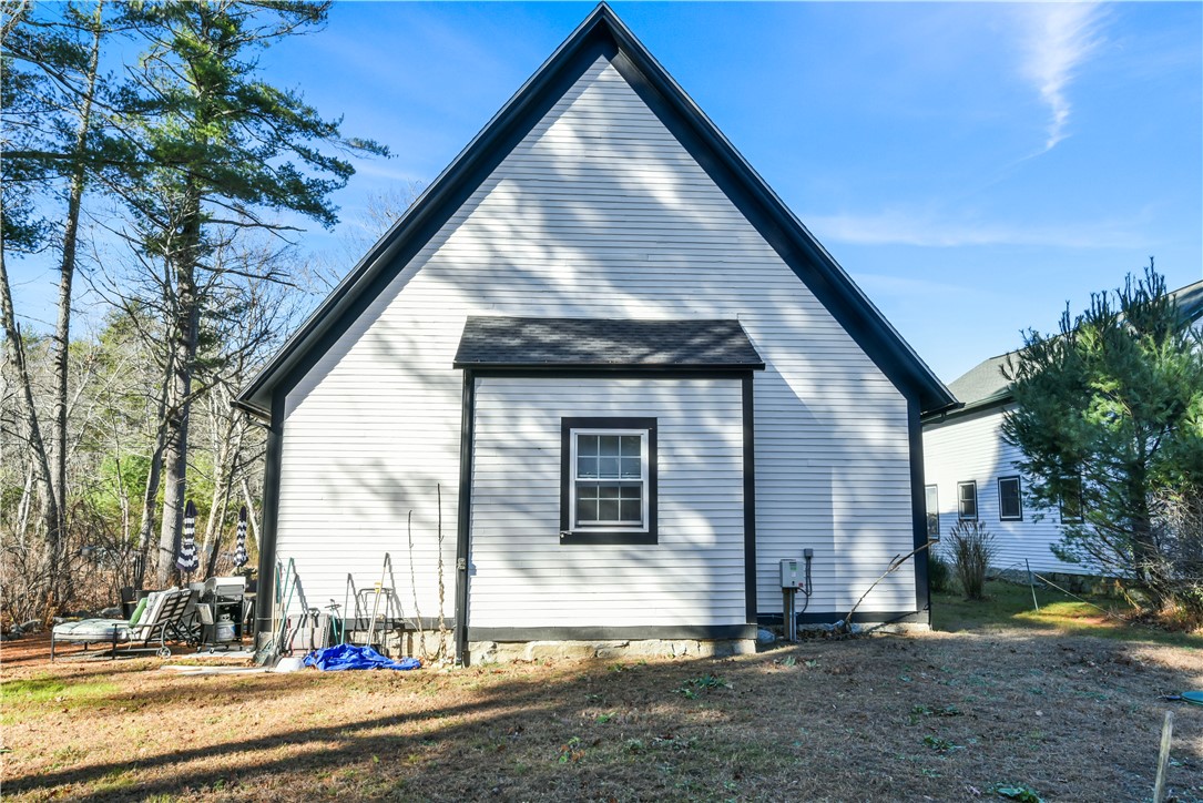190 Hopkins Hollow Road Coventry, RI 02827 - Photo 29 of 34