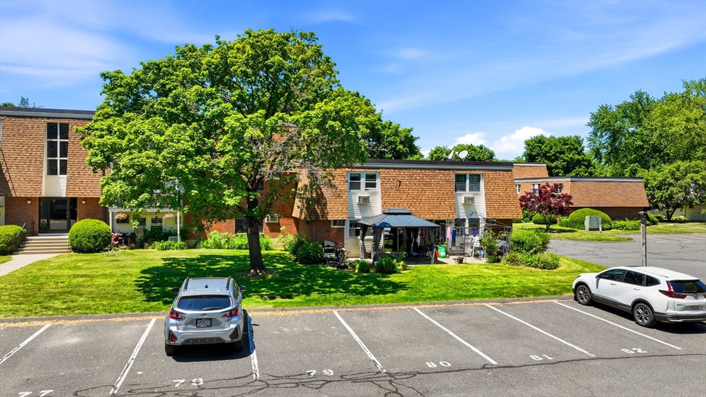 80 Damon Road, Unit 8111 Northampton, MA 01060 - Photo 28 of 31