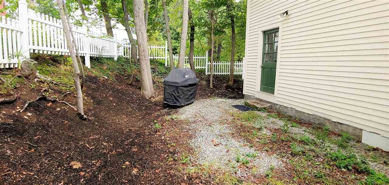 84 Main Street Raymond, NH 03077 - Photo 22 of 29 Gallery Image 22