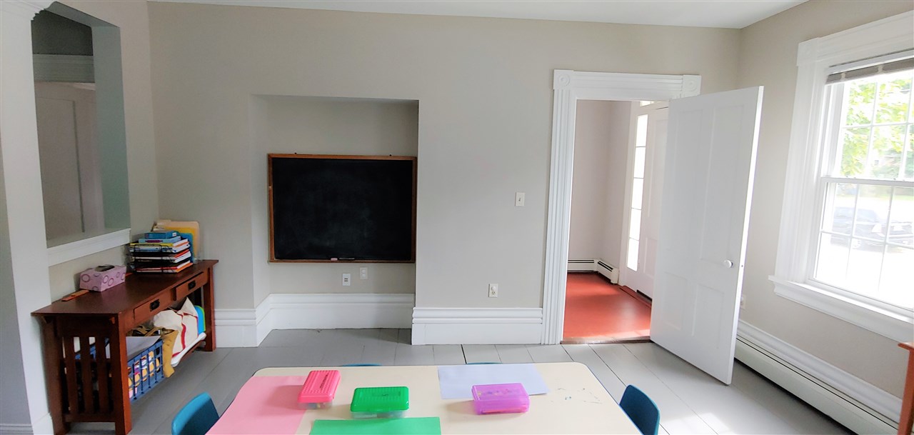 84 Main Street Raymond, NH 03077 - Photo 7 of 29 Gallery Image 7