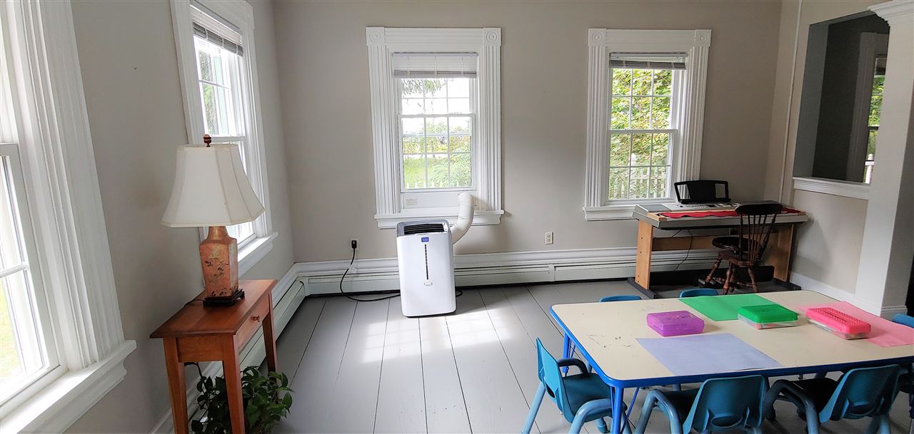 84 Main Street Raymond, NH 03077 - Photo 8 of 29 Gallery Image 8