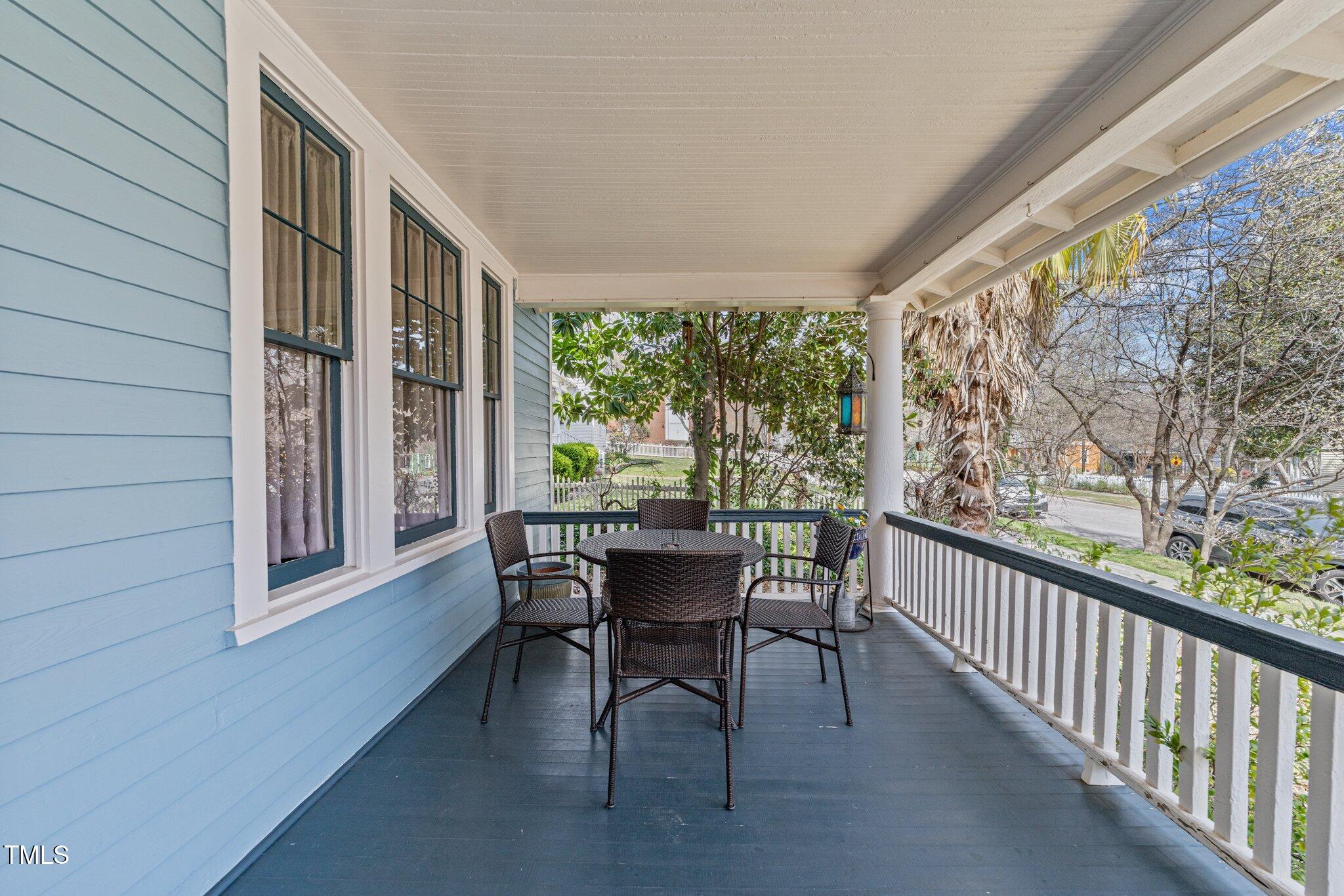 417 Elm Street Raleigh, NC 27604 - Photo 8 of 54 14-web-or-mls-3D5A7545