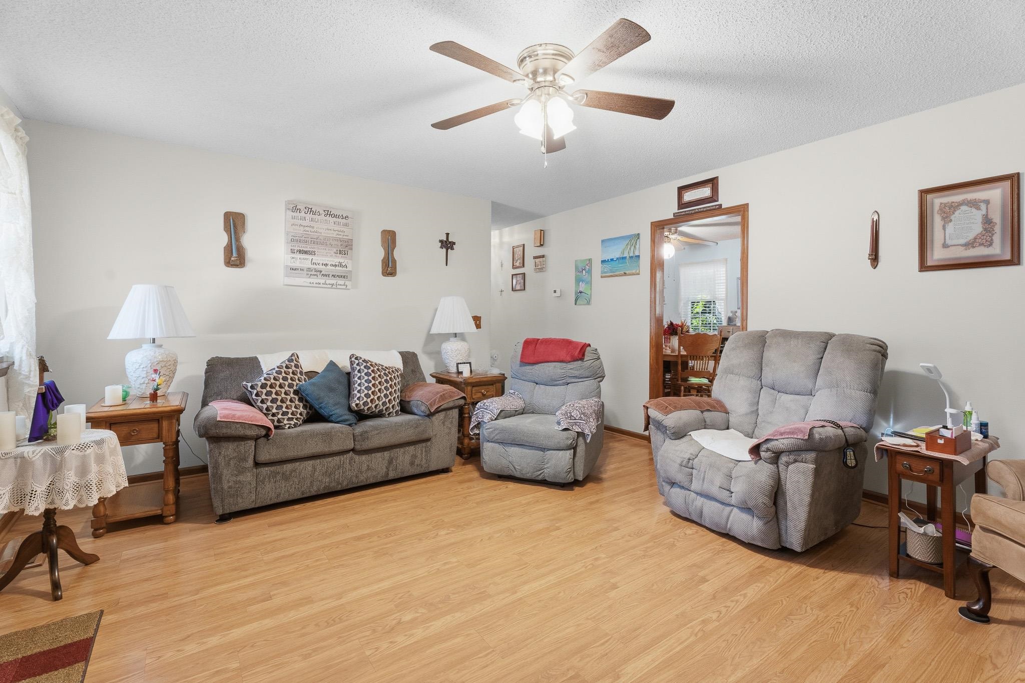 328 Parsons Road Woodruff, SC 29388 - Photo 5 of 26 Gallery Image 5