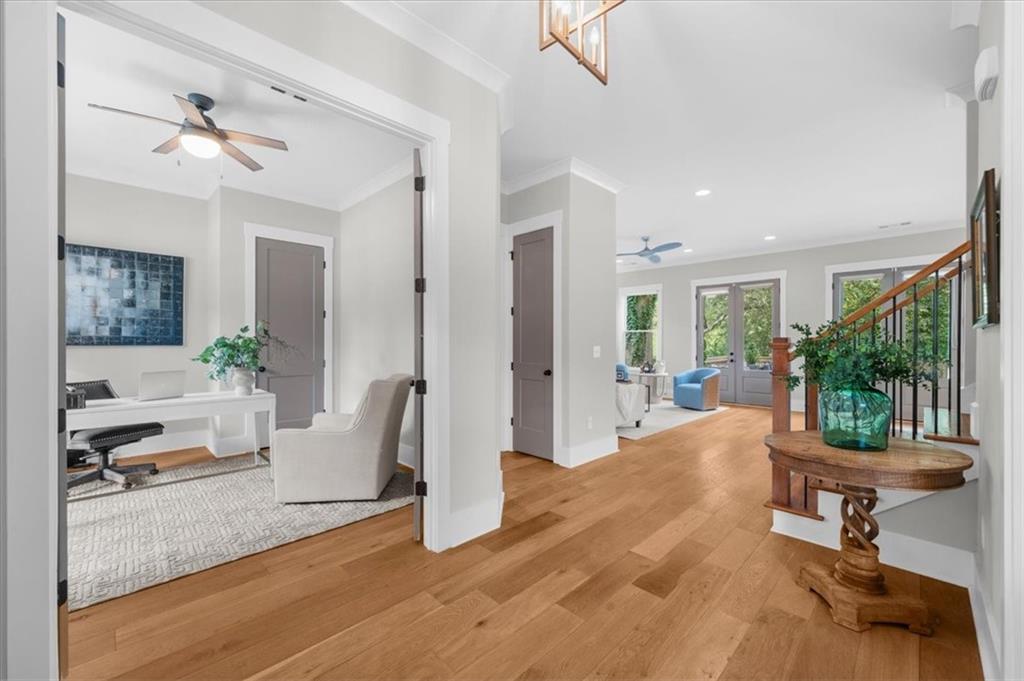 374 Norcross Street Roswell, GA 30075 - Photo 11 of 39 Gallery Image 11