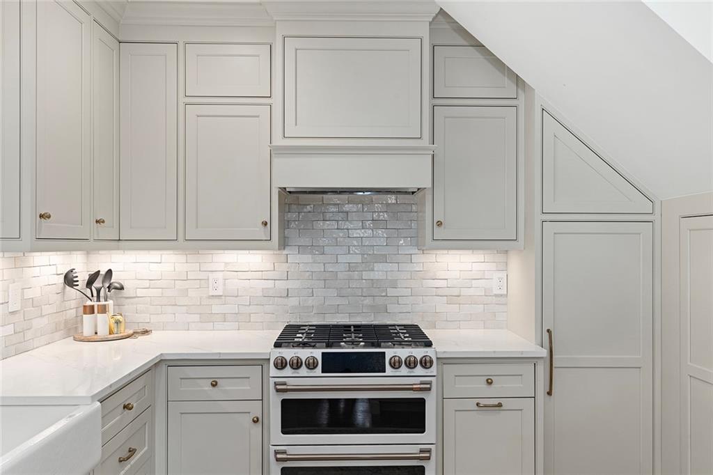 361 Redland Road Northwest Atlanta, GA 30309 - Photo 15 of 66