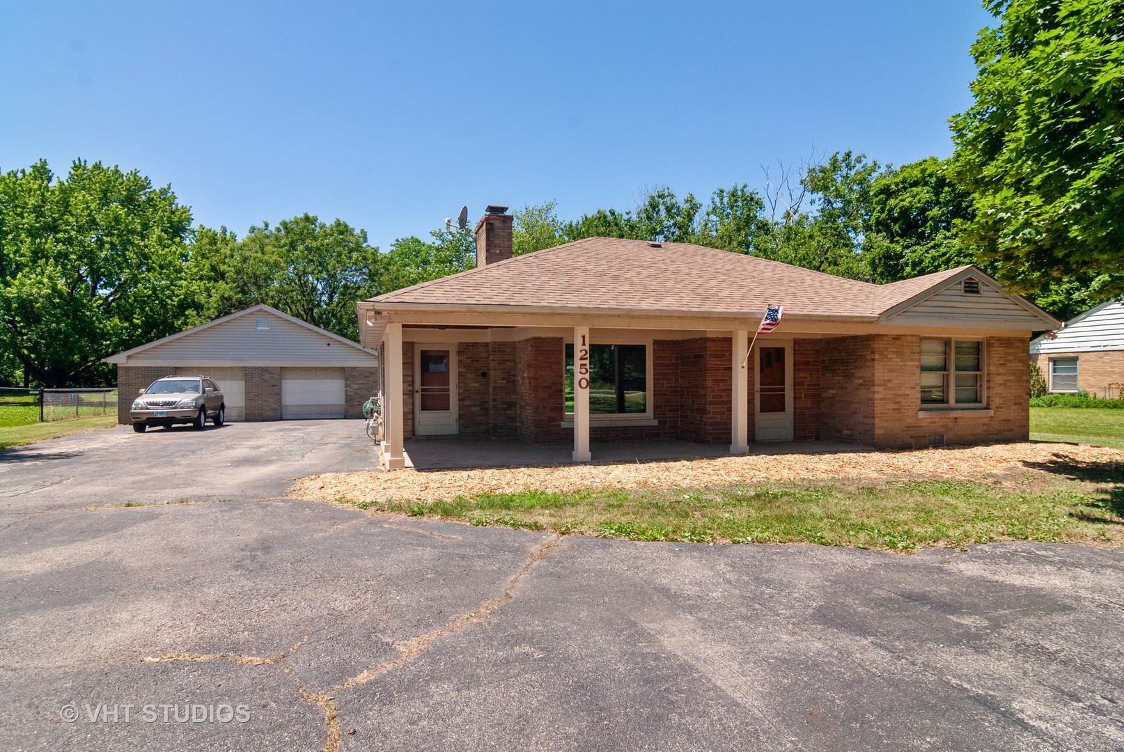 1250 North Randall Road Aurora, IL 60506 - Photo 2 of 18