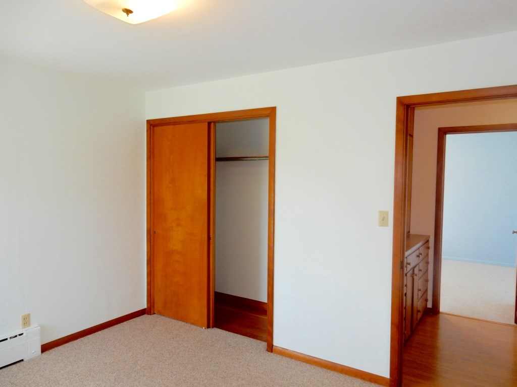 18404 West Farmington Road Trivoli, IL 61569 - Photo 14 of 34