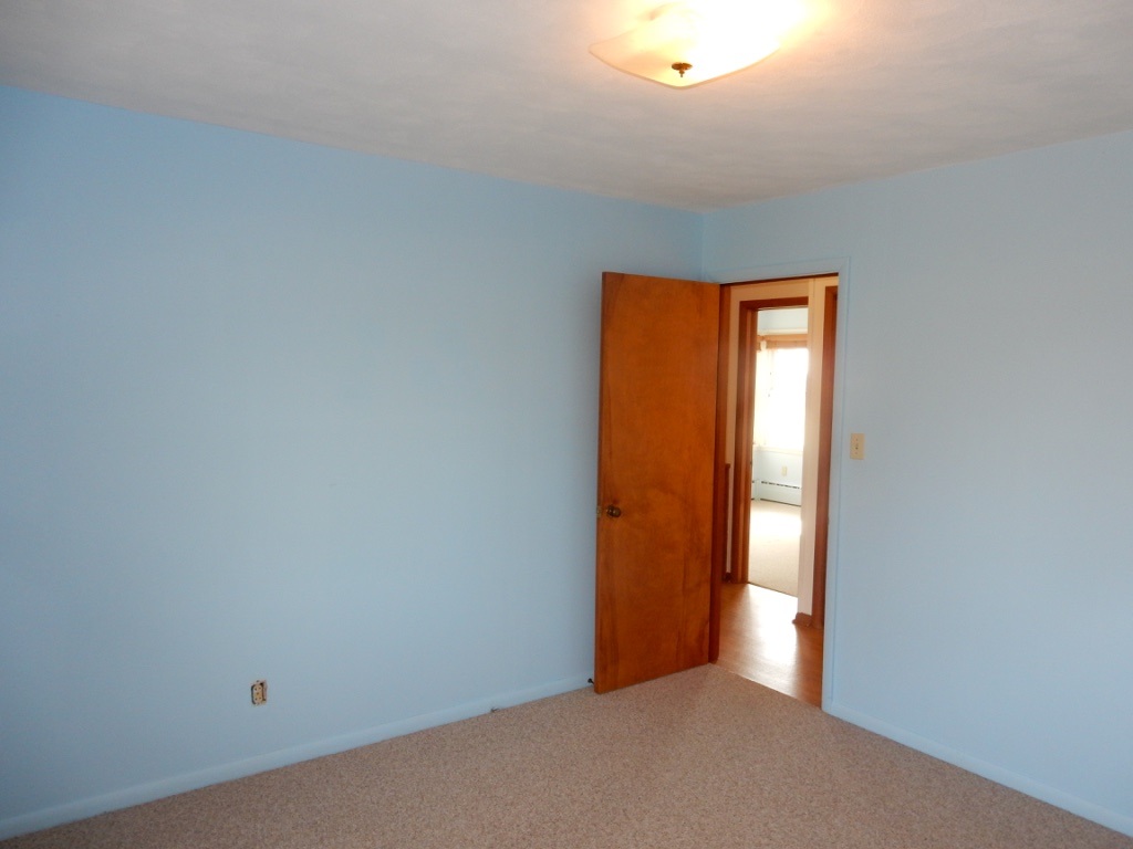 18404 West Farmington Road Trivoli, IL 61569 - Photo 18 of 34
