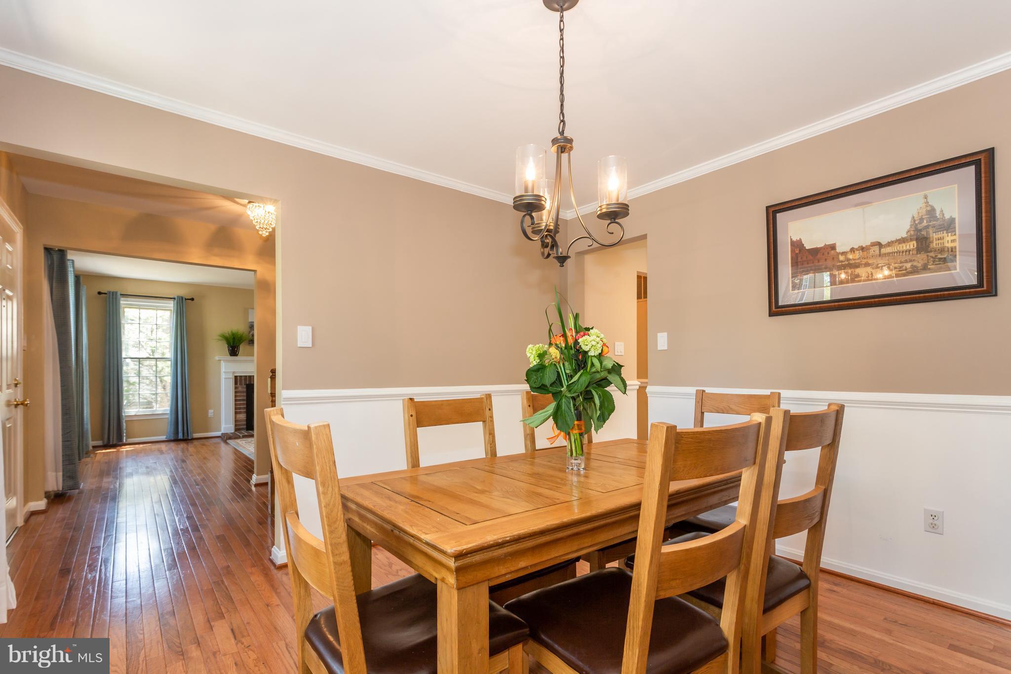 2074 Cobblestone Lane Reston, VA 20191 - Photo 13 of 30 Dining Room