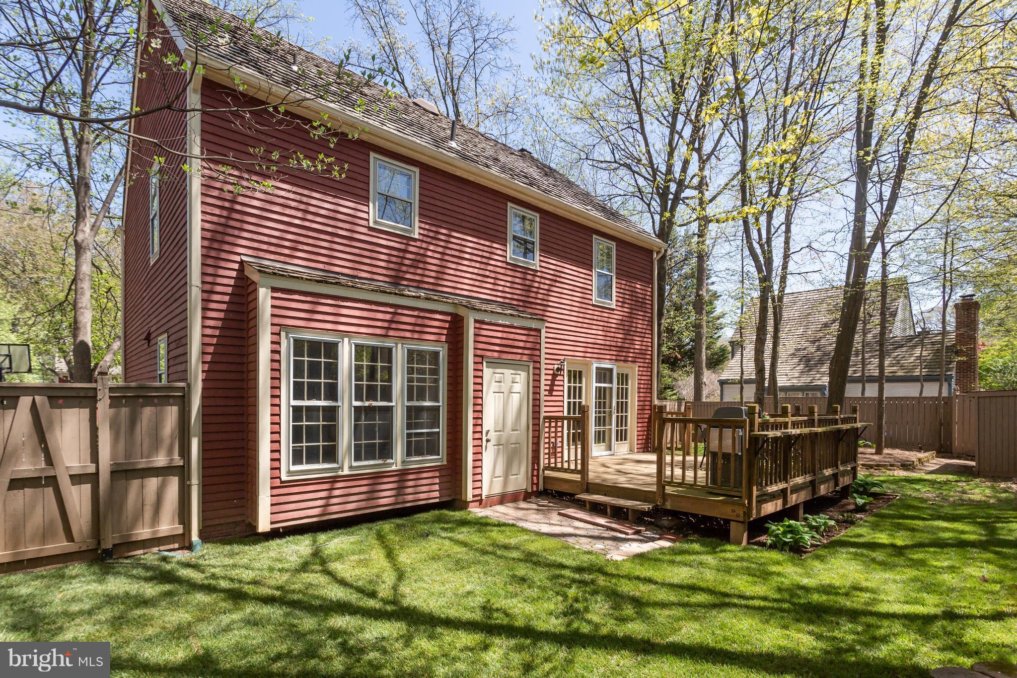 2074 Cobblestone Lane Reston, VA 20191 - Photo 27 of 30 Mature Trees