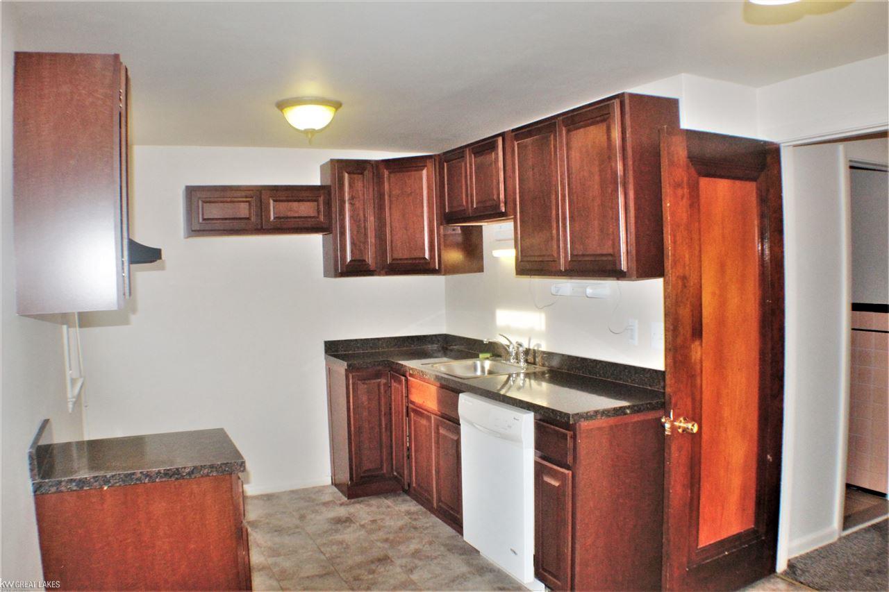 1445 Nottingham Road Grosse Pointe Park, MI 48230 - Photo 12 of 60