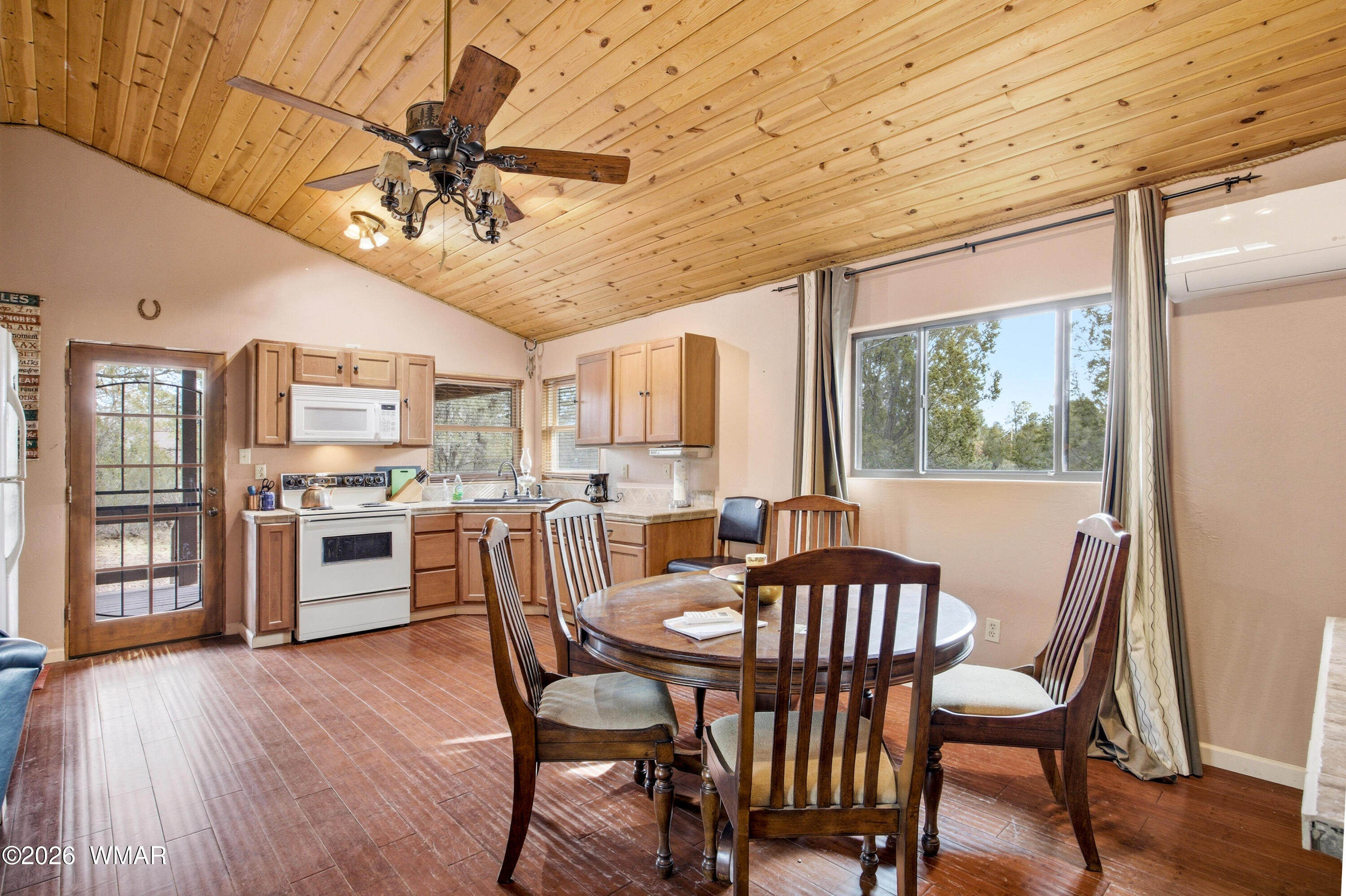 3113 Whitetail Way Overgaard, AZ 85933 - Photo 8 of 32 3113WhitetailWay-HeberOvergaard-AZ-9