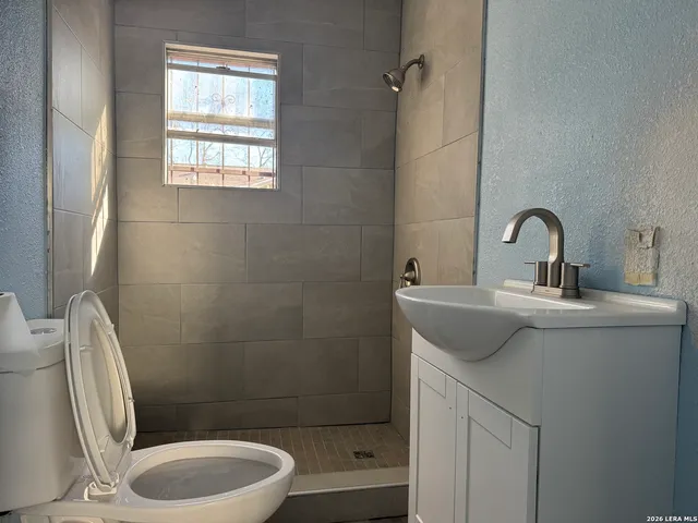 $158,900 | 118 Cant Stop, San Antonio, TX 78202