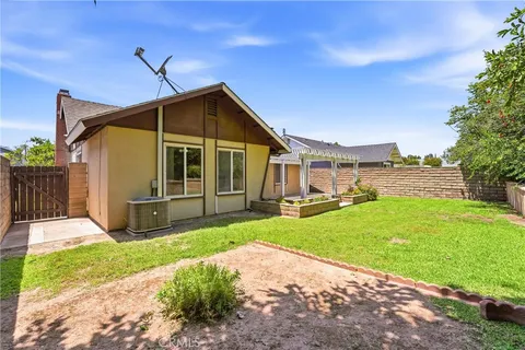 $1,050,000 | 22361 Modina, Laguna Hills, CA 92653
