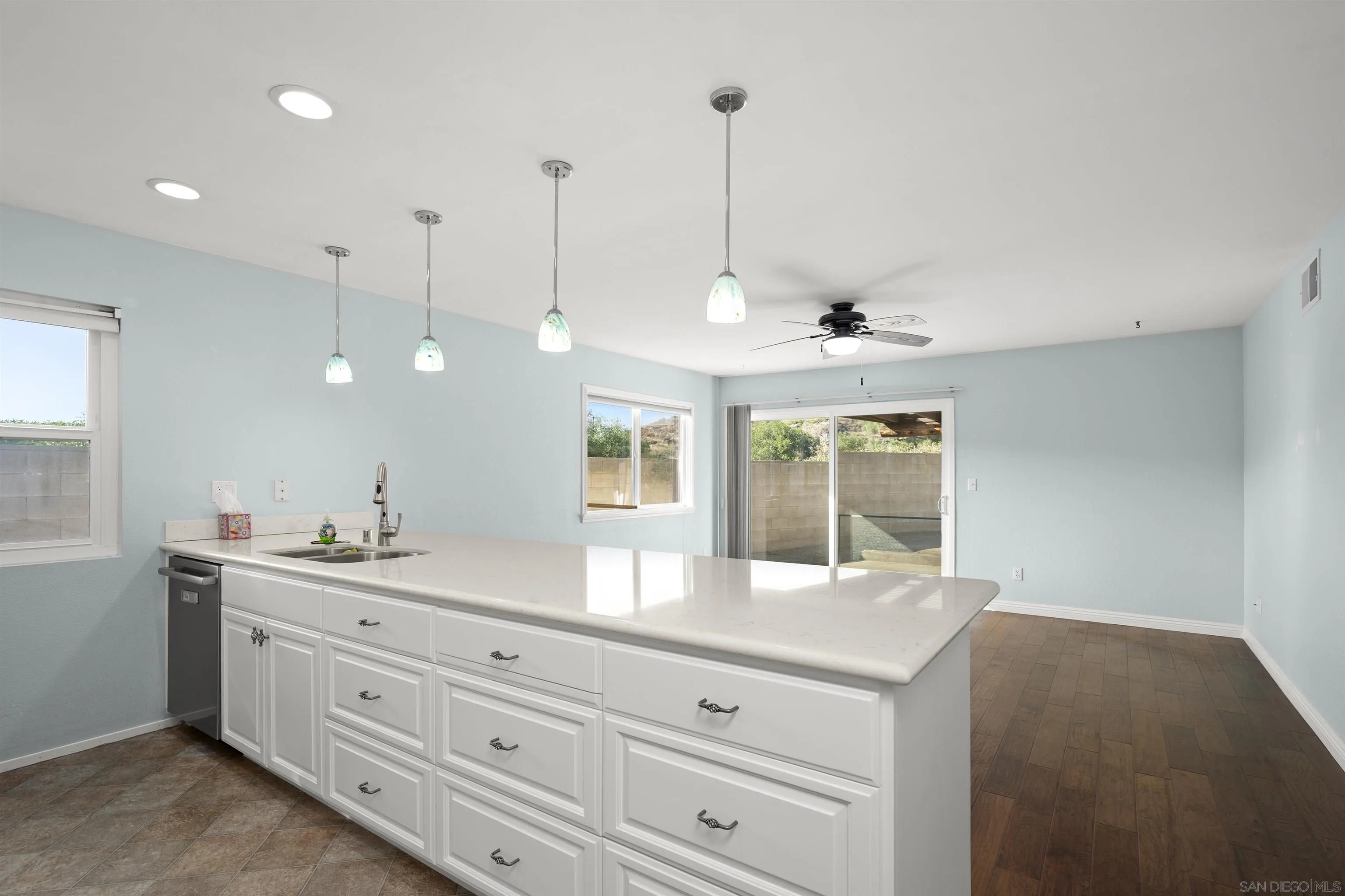 12679 Ridgeton Drive Lakeside, CA 92040 - Photo 13 of 33 a view of cabinets and window