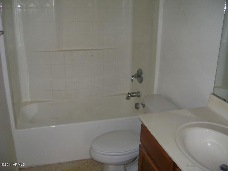 12183 West Riverside Avenue Tolleson, AZ 85353 - Photo 18 of 27 BATH 2
