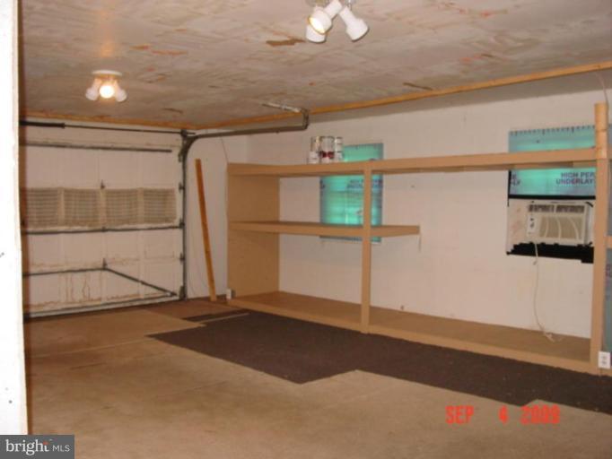 Garage 1