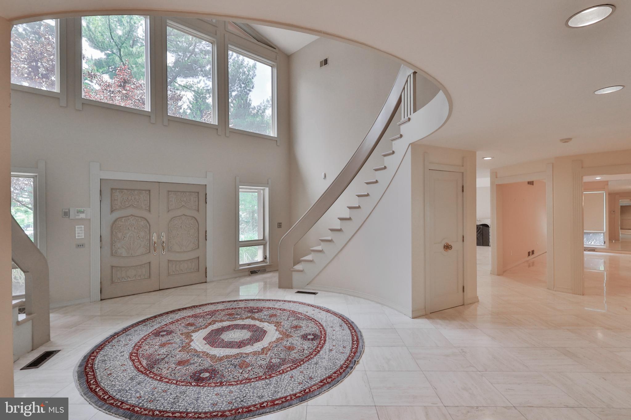 833 Yorkshire Road Allentown, PA 18103 - Photo 12 of 49 Gallery Image 12