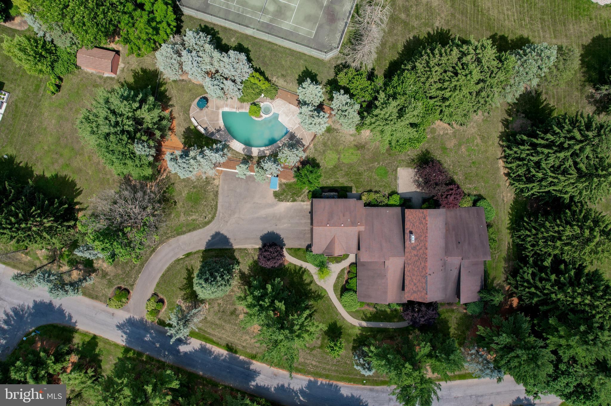 833 Yorkshire Road Allentown, PA 18103 - Photo 47 of 49 Gallery Image 47