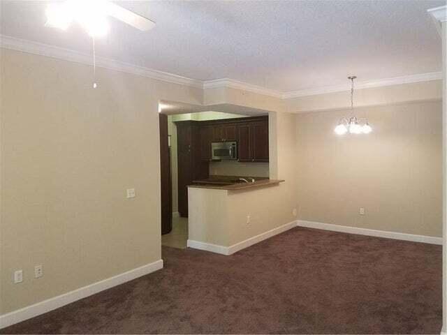 1101 Renaissance Way, Unit 101 Boynton Beach, FL 33426 - Photo 3 of 10 kitchen dining