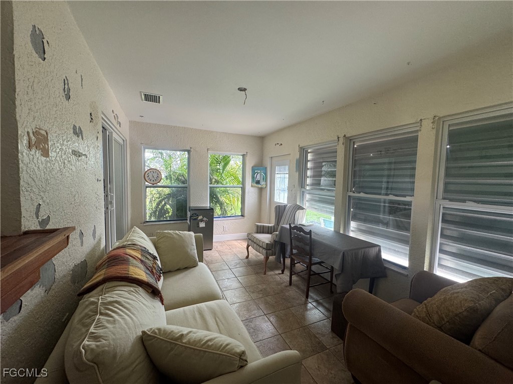 9 Southwest 37th Place Cape Coral, FL 33991 - Photo 27 of 28