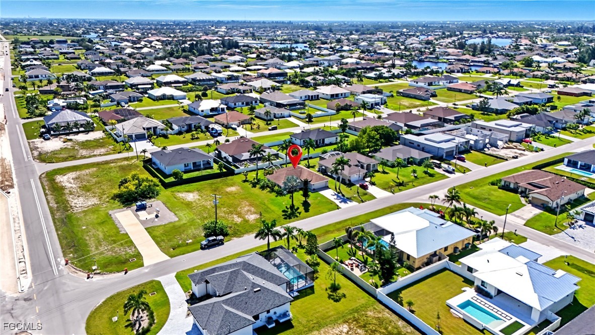 9 Southwest 37th Place Cape Coral, FL 33991 - Photo 6 of 28