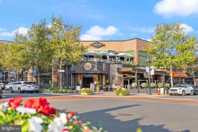 $1,725,000 | 20304 Northpark Drive, Ashburn, VA 20147