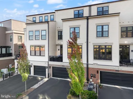 $1,725,000 | 20304 Northpark Drive, Ashburn, VA 20147