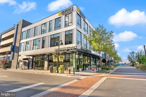 $1,725,000 | 20304 Northpark Drive, Ashburn, VA 20147