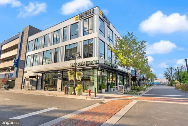 $1,725,000 | 20304 Northpark Drive, Ashburn, VA 20147