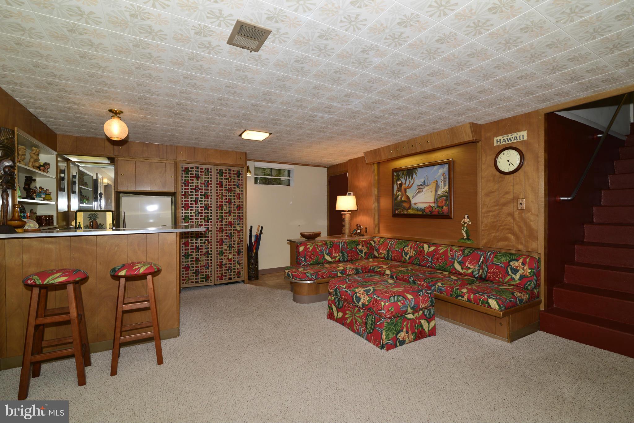 3913 Ridge Road Annandale, VA 22003 - Photo 19 of 29 Rec Room w/ Wet Bar