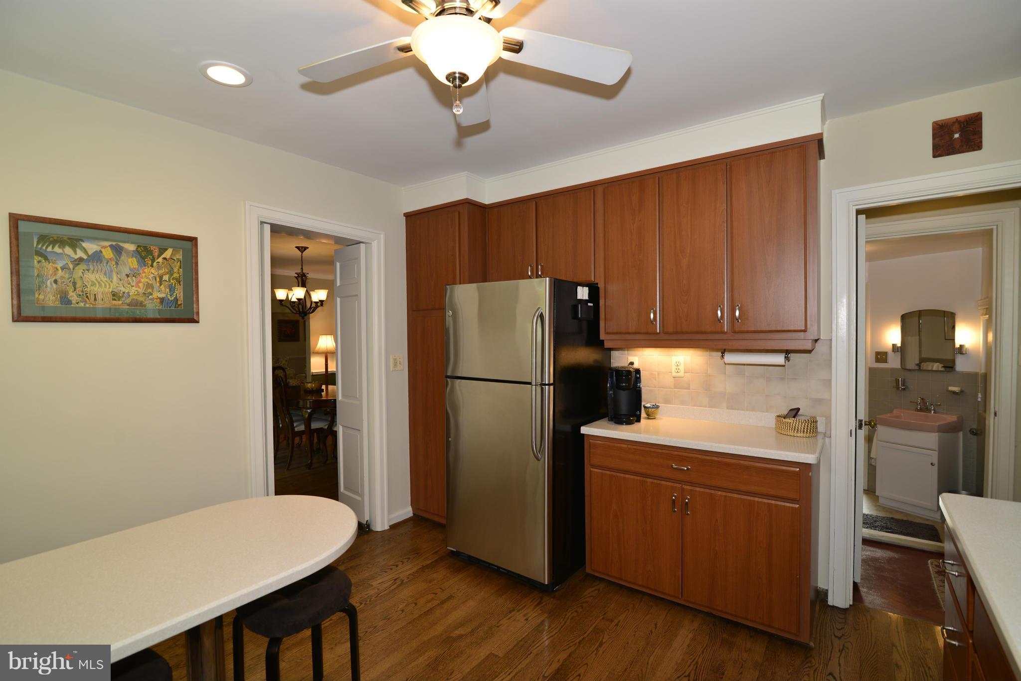 3913 Ridge Road Annandale, VA 22003 - Photo 9 of 29 Kitchen