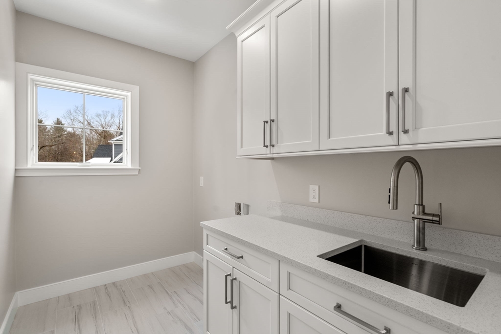 87 Horrigan Drive, Unit 8 Dedham, MA 02026 - Photo 13 of 23