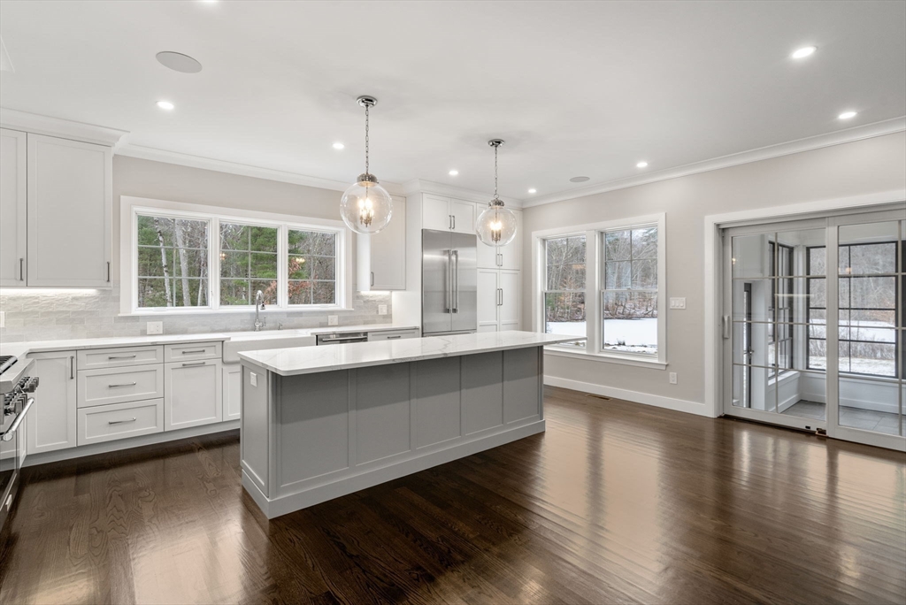 87 Horrigan Drive, Unit 8 Dedham, MA 02026 - Photo 4 of 23