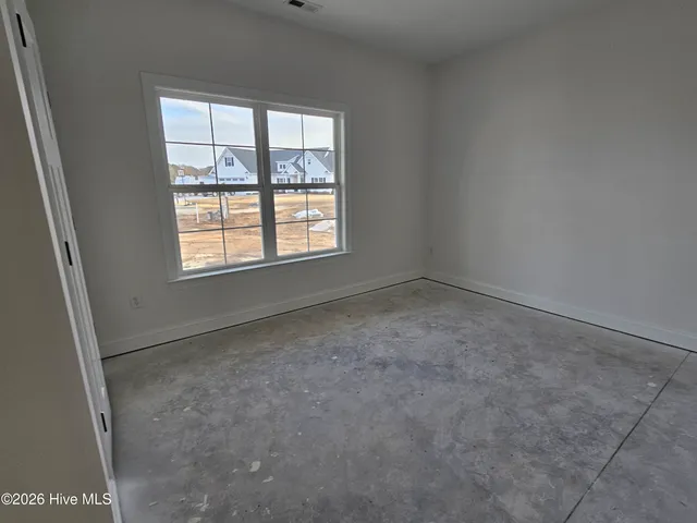 $324,500 | 176 Country Cv Lane, Clinton, NC 28328