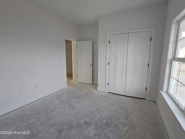 $324,500 | 176 Country Cv Lane, Clinton, NC 28328