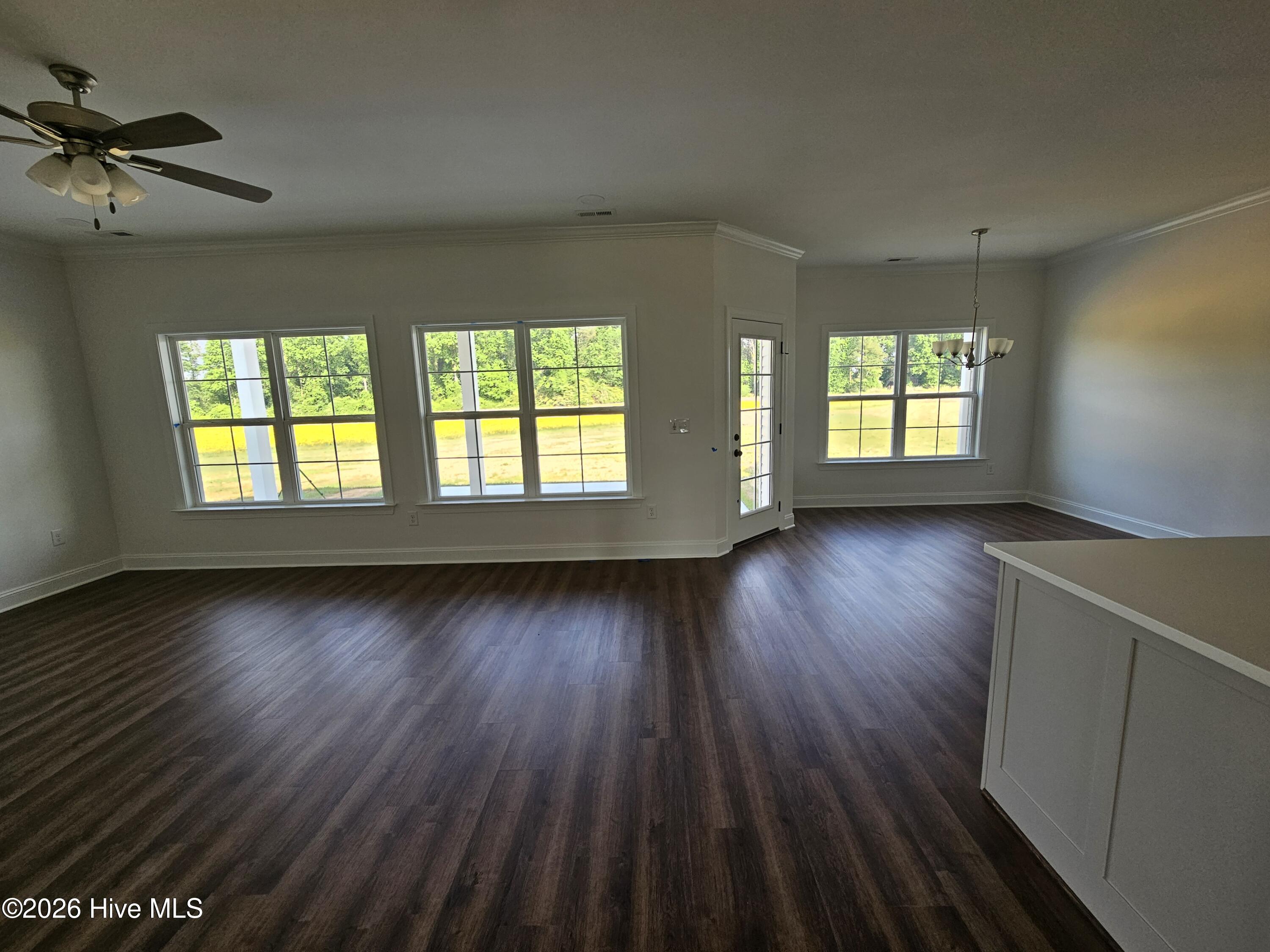 176 Country Cv Lane Clinton, NC 28328 - Photo 4 of 16 20260425_092824
