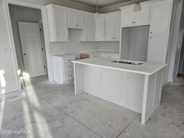 $324,500 | 176 Country Cv Lane, Clinton, NC 28328