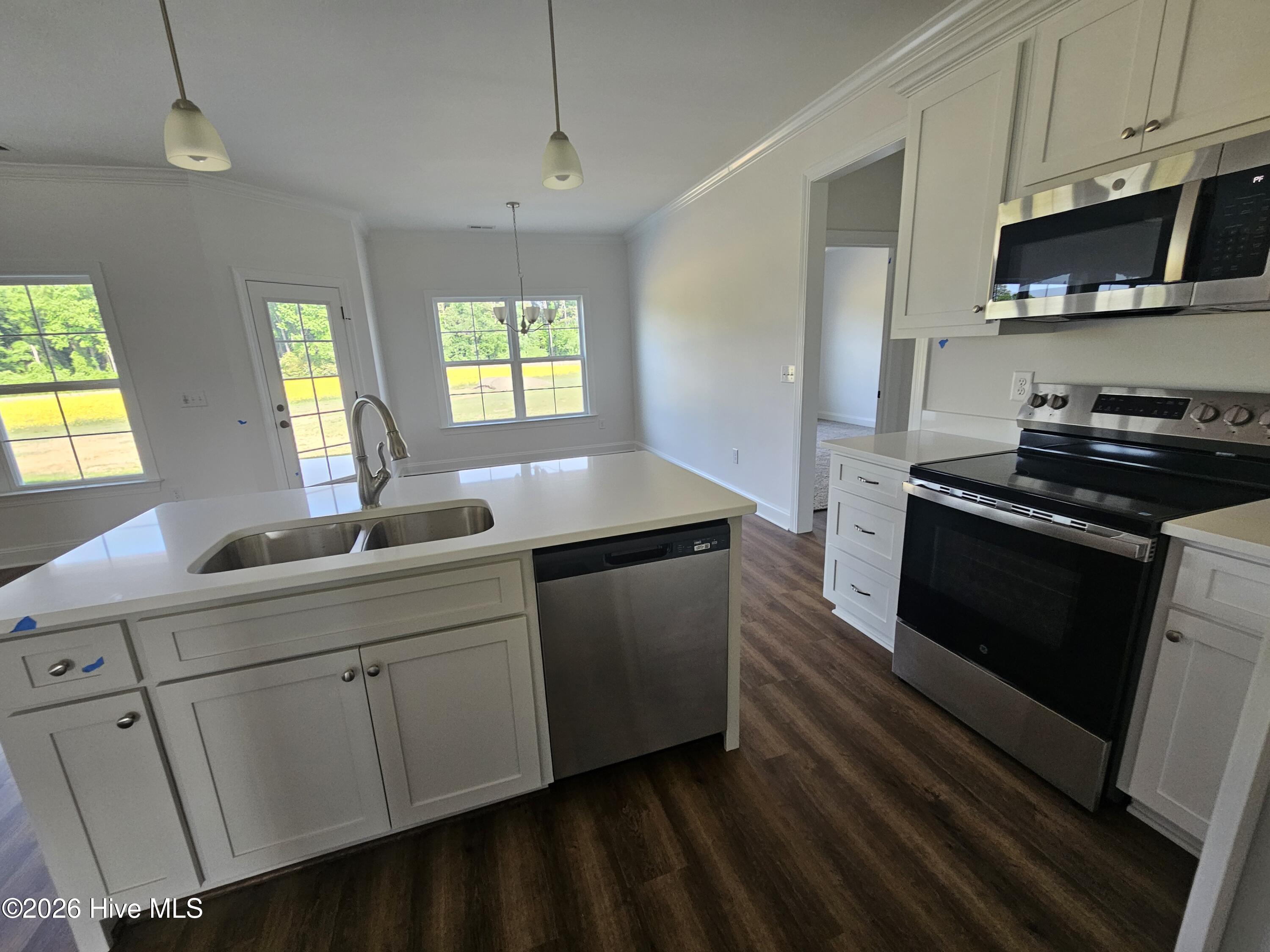 176 Country Cv Lane Clinton, NC 28328 - Photo 6 of 16 20260425_092949