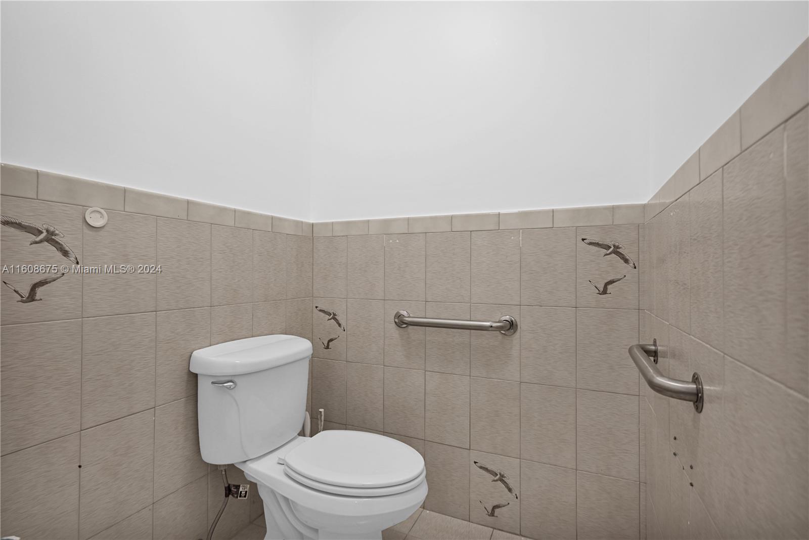 461 Southwest 25th Road Miami, FL 33129 - Photo 16 of 24