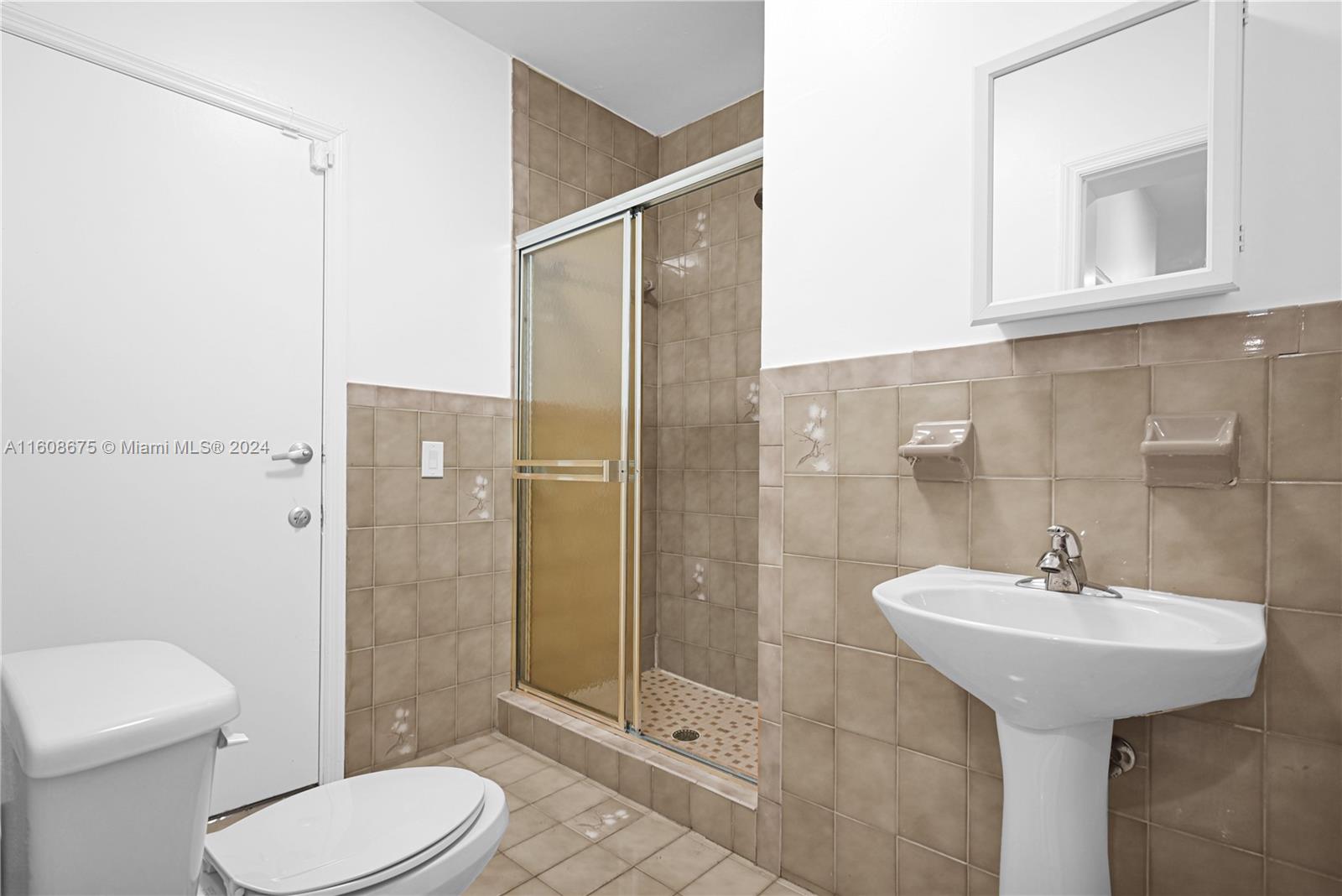 461 Southwest 25th Road Miami, FL 33129 - Photo 18 of 24