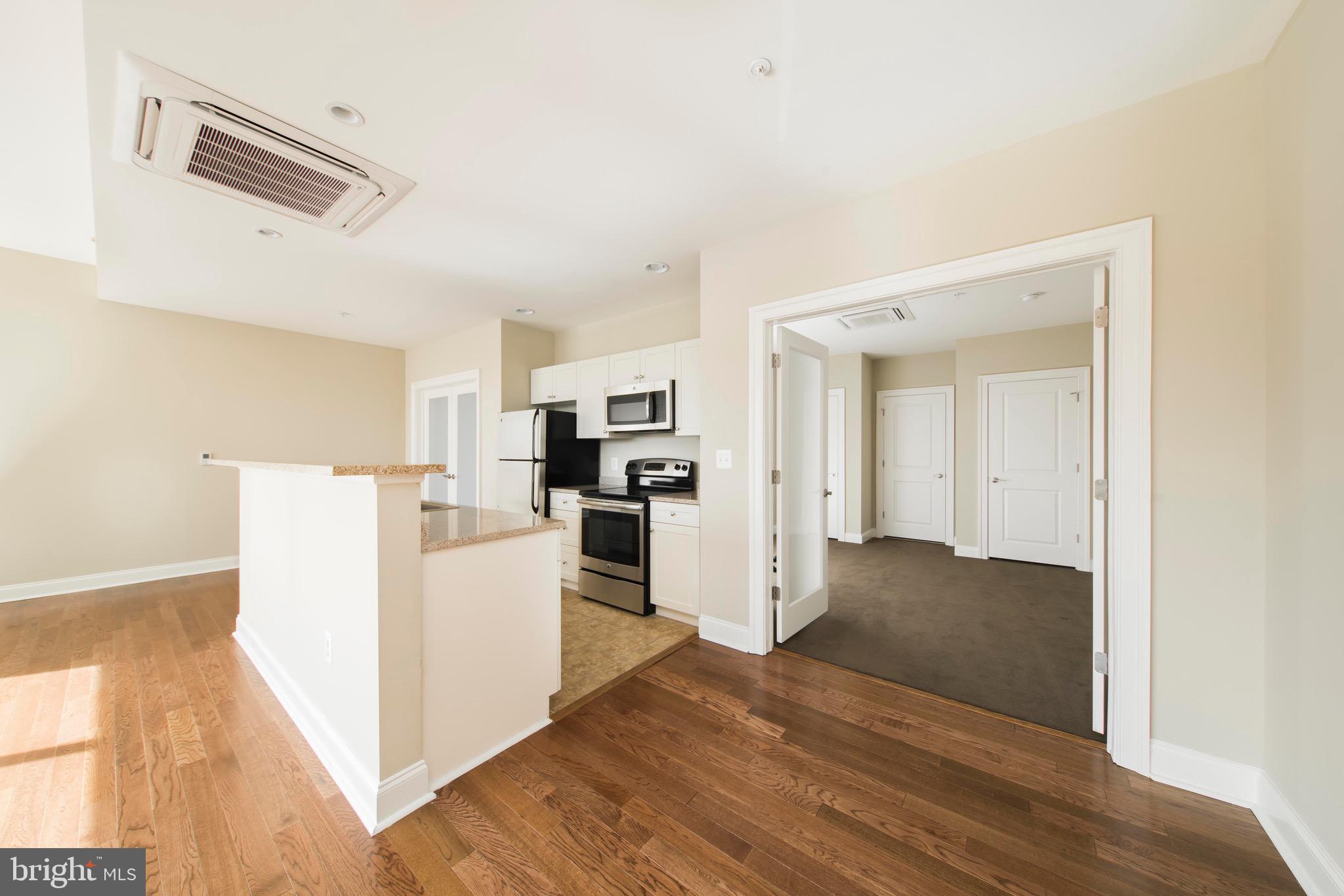 521 St Paul Street, Unit 1BR Baltimore, MD 21202 - Photo 33 of 44