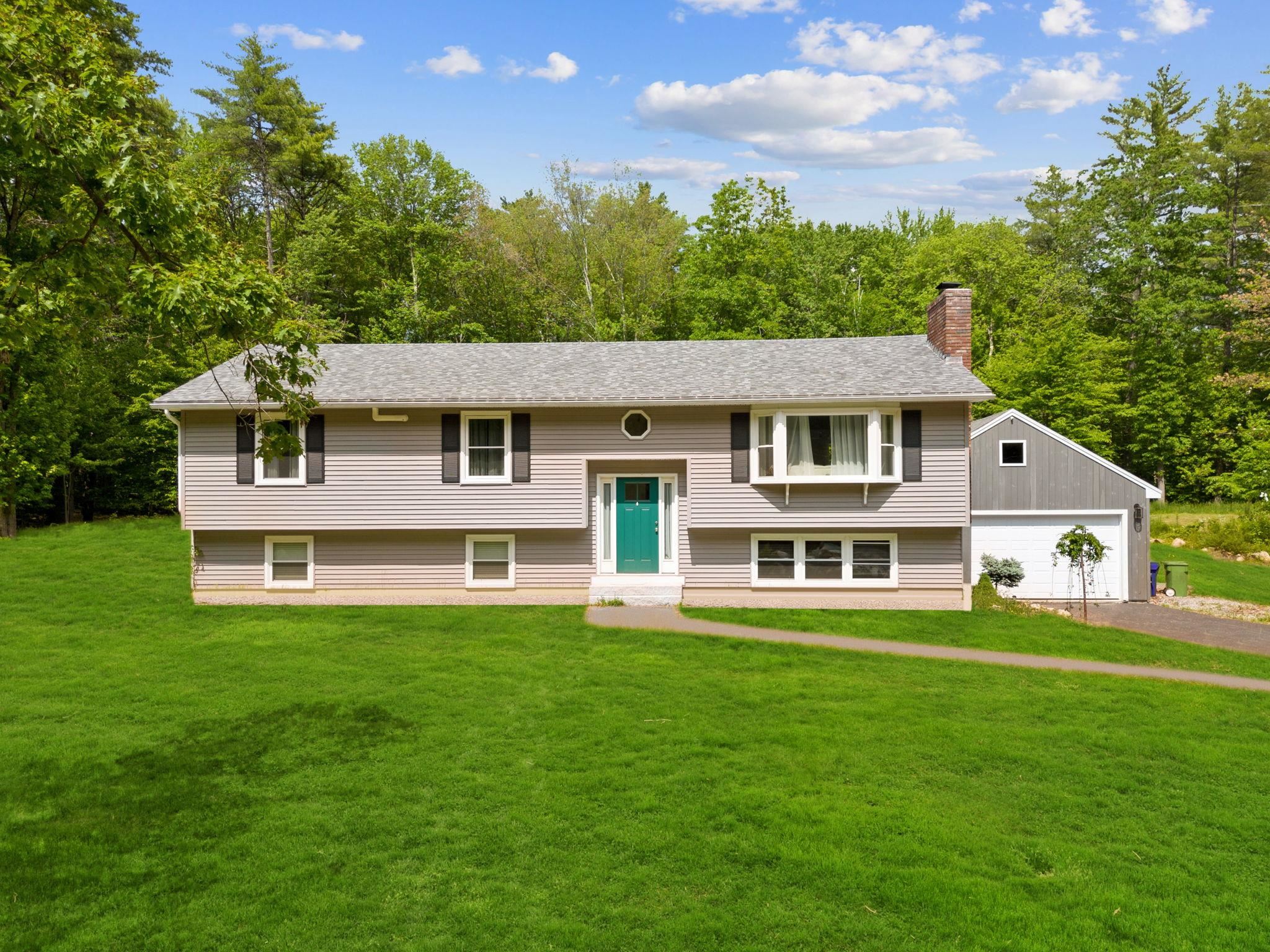 91 Bow Bog Road Bow, NH 03304 - Photo 2 of 34